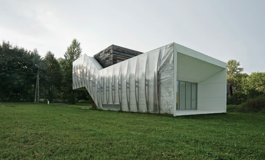 Wormhouse: zobacz, jak wygląda niesamowity dom-gąsienica 